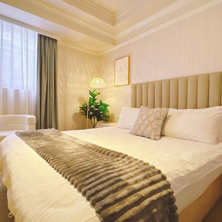 Meworld Hotel - Sanchong Taipei Exterior foto